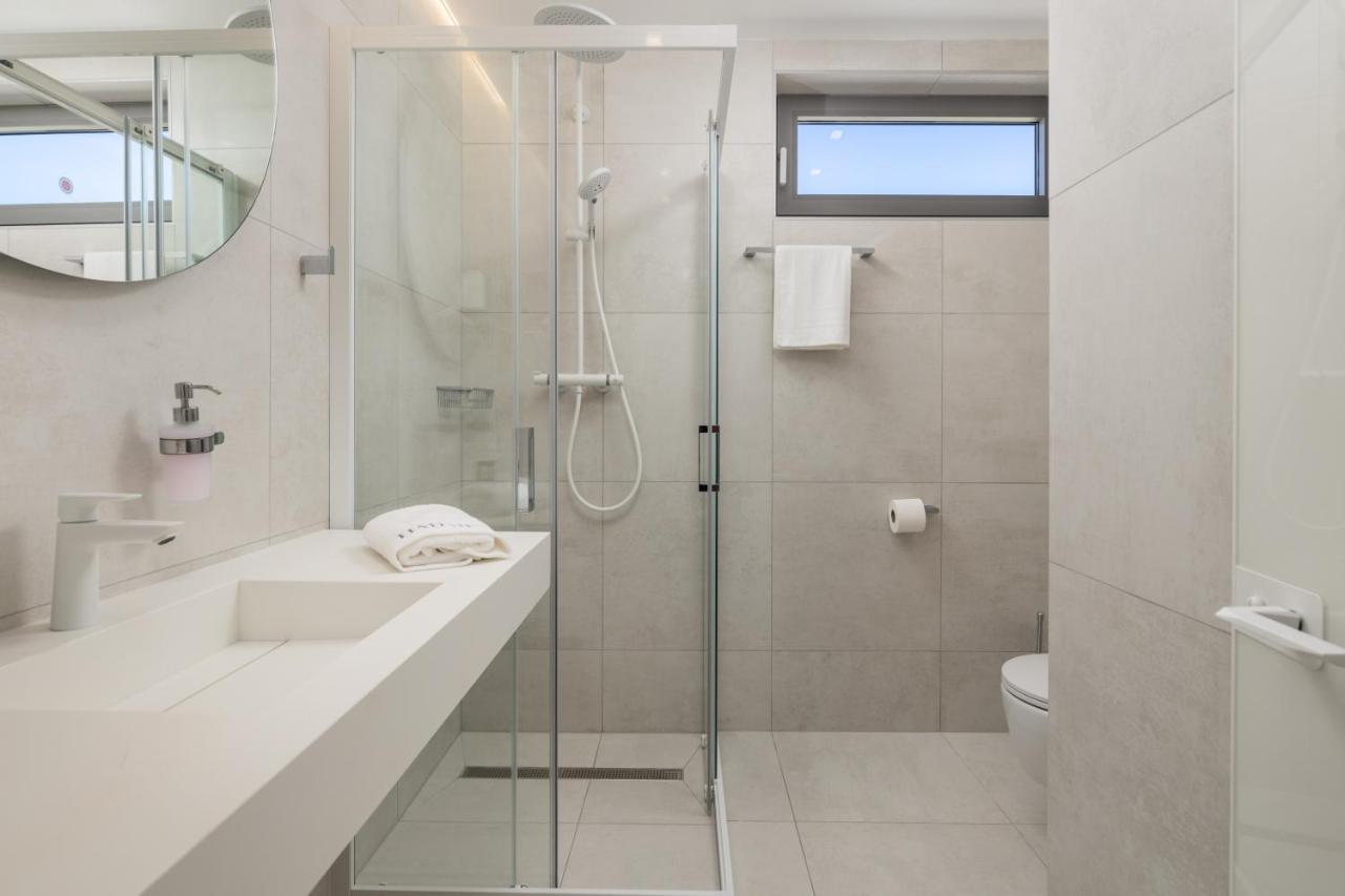 Hadrie Luxury Resort And Villas Krk Krk Town Extérieur photo